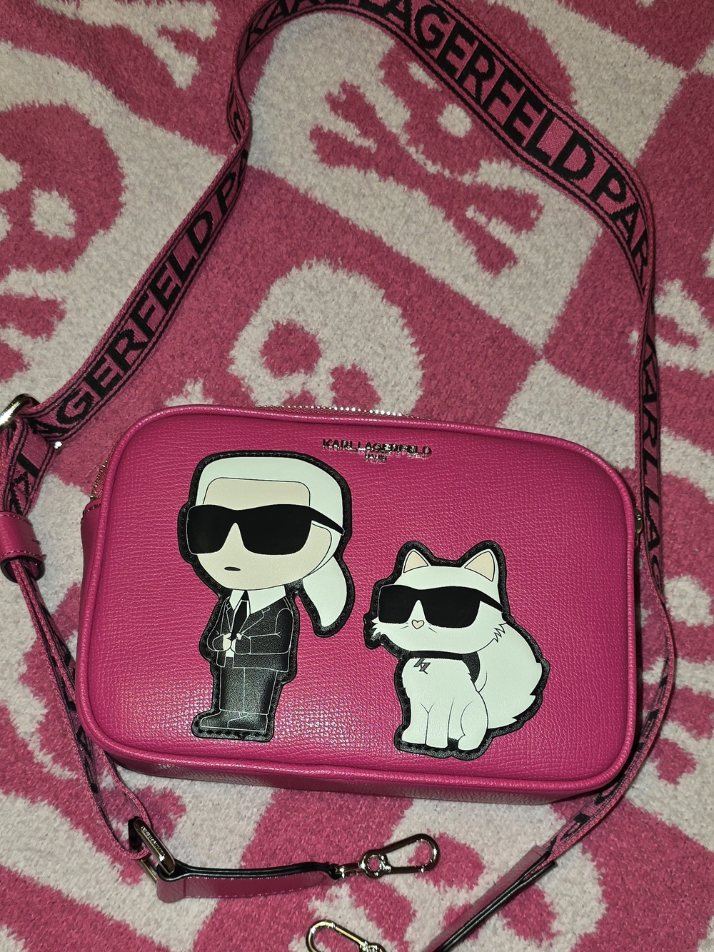 Karl Lagerfeld Pink Camera Crossbody Bag with Strap - Picture 3 of 5